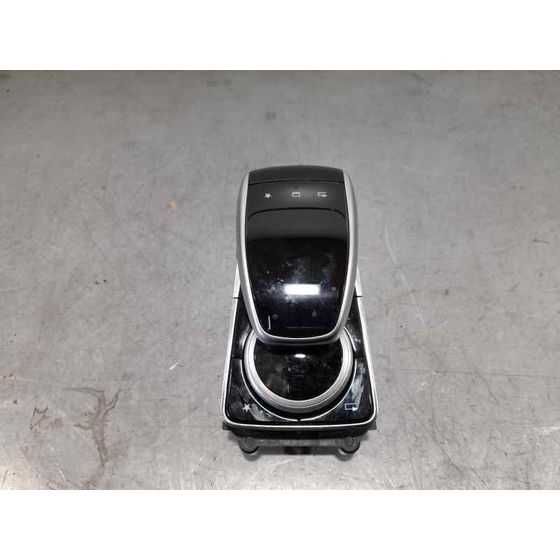 Mando Multifuncion para Mercedes-Benz Clase C (W205) Lim.