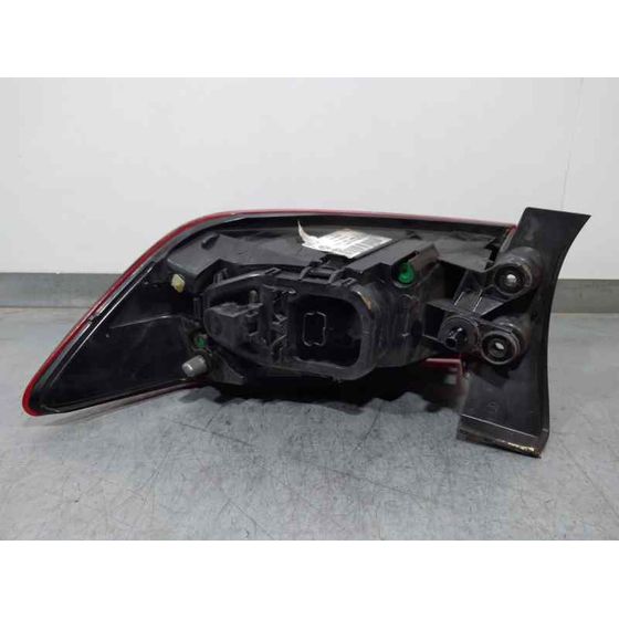 Piloto Trasero Izquierdo para Renault Clio Iv
