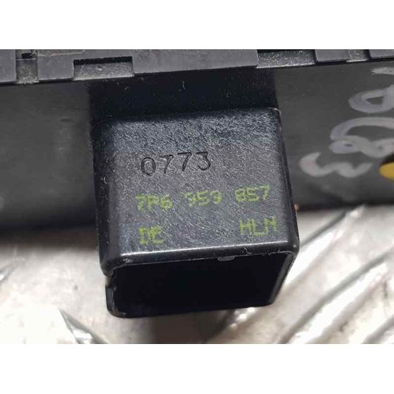 Mando Elevalunas Delantero Izquierdo para Seat Alhambra (710)