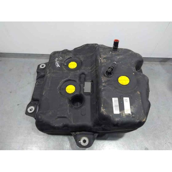 Deposito Adblue para Mercedes-Benz Clase C (W205) Lim.