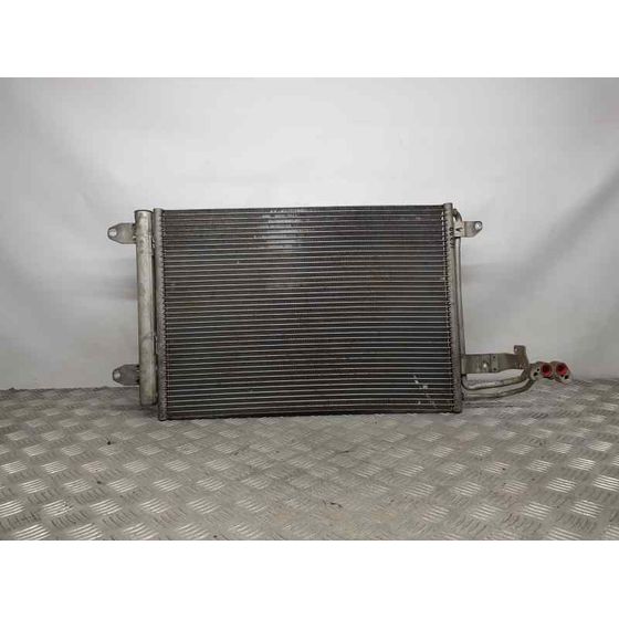 Condensador / Radiador Aire Acondicionado para Volkswagen Golf V Berlina (1K1)