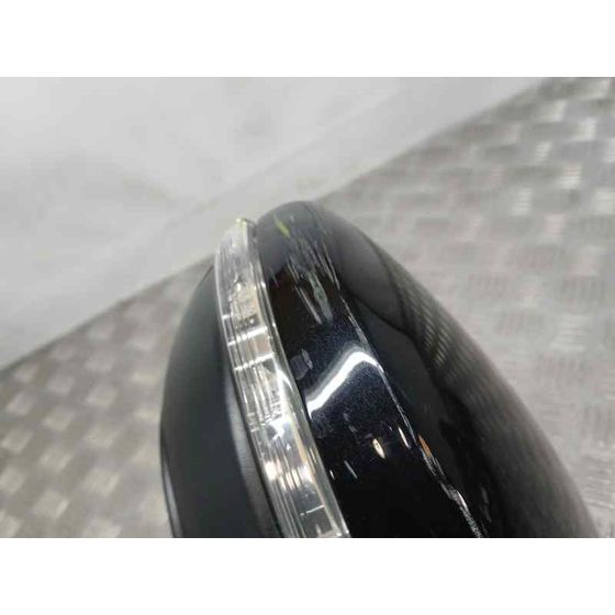 Retrovisor Derecho para Volkswagen Jetta (163)