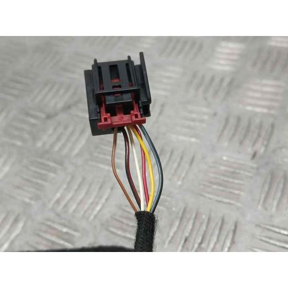 Retrovisor Derecho para Volkswagen Jetta (163)