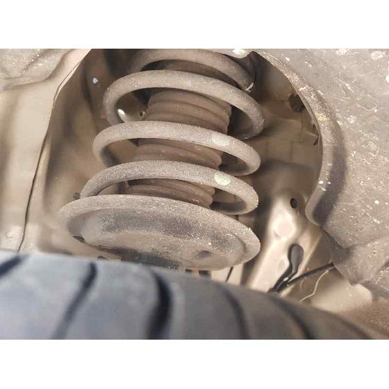 Amortiguador Delantero Izquierdo para Toyota Yaris