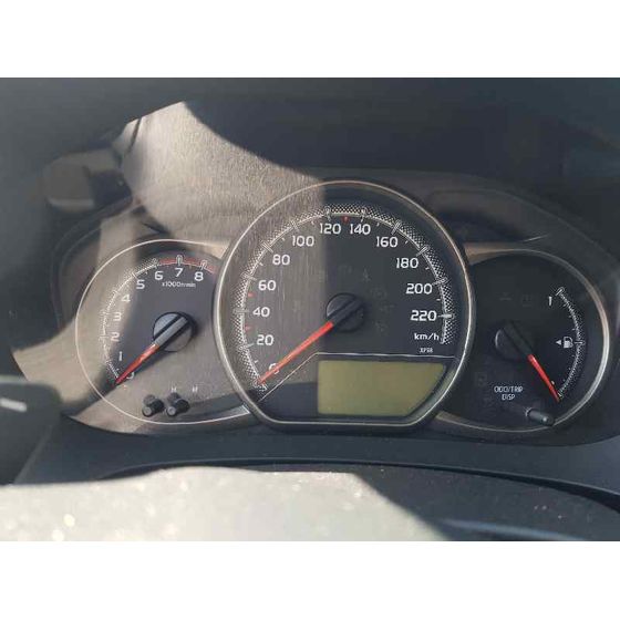 Cuadro Instrumentos para Toyota Yaris