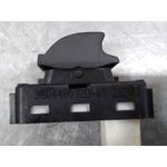 Mando Elevalunas Trasero Izquierdo para Peugeot 208 (P2)