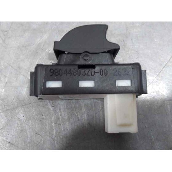 Mando Elevalunas Trasero Derecho para Peugeot 208 (P2)