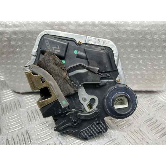 Cerradura Puerta Trasera Izquierda para Lexus Rx 300(Mcu35)