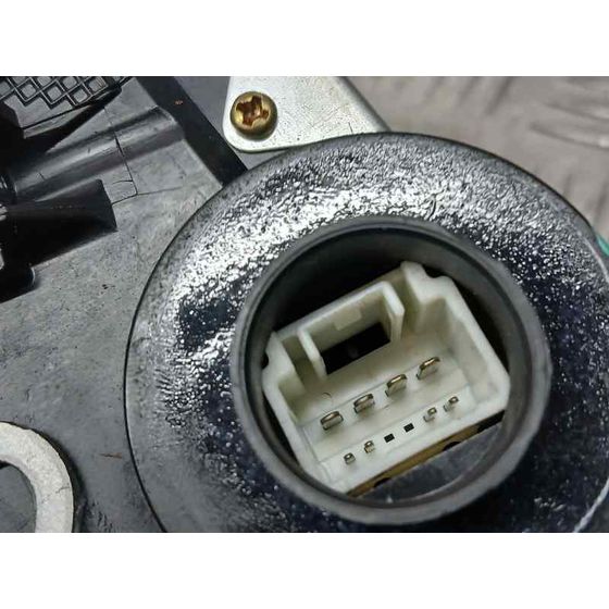 Cerradura Puerta Trasera Izquierda para Lexus Rx 300(Mcu35)