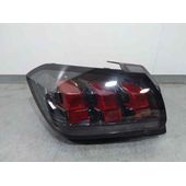 Piloto Trasero Izquierdo para Peugeot 208 (P2)