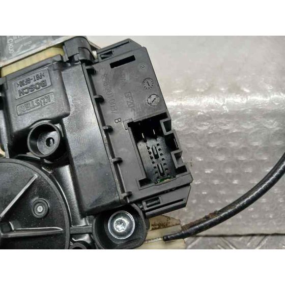 Elevalunas Trasero Derecho para Volkswagen Polo (6R1)