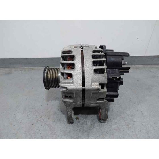 Alternador para Renault Clio V