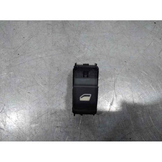 Mando Elevalunas Delantero Derecho para Peugeot 208 (P2)