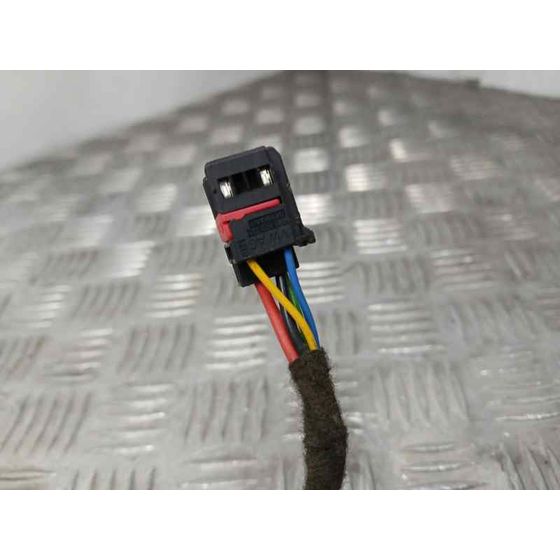 Amortiguadores Maletero / Porton para Audi Q2 (Gab)