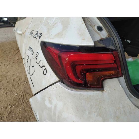Piloto Trasero Izquierdo para Opel Astra K Lim. 5Türig