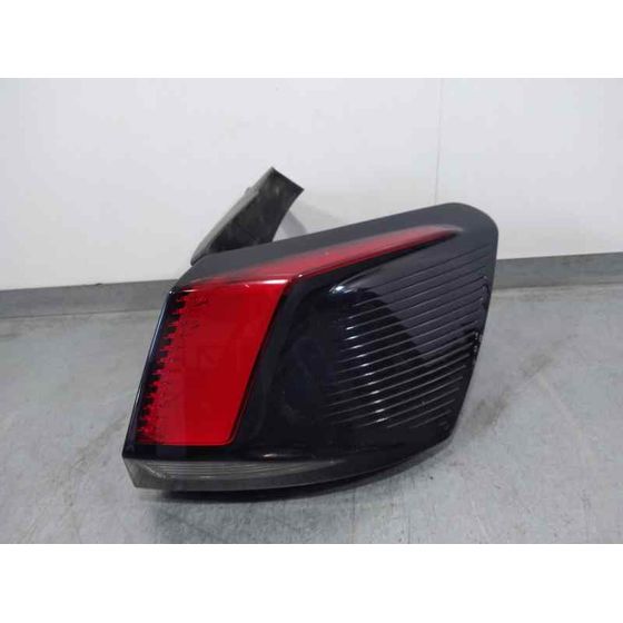 Piloto Trasero Derecho para Peugeot 3008