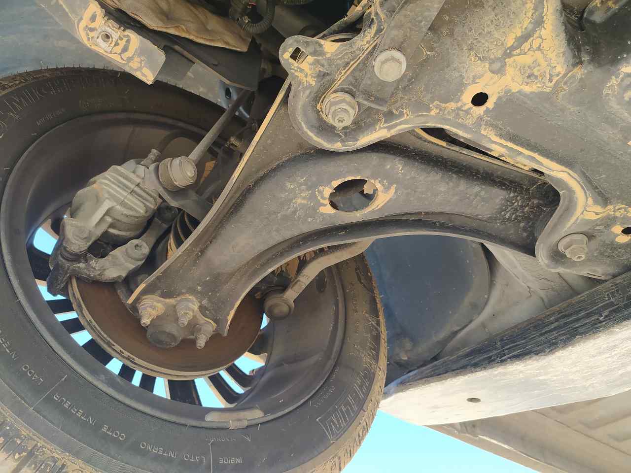 Brazo Suspension Inferior Delantero Derecho para Peugeot 208