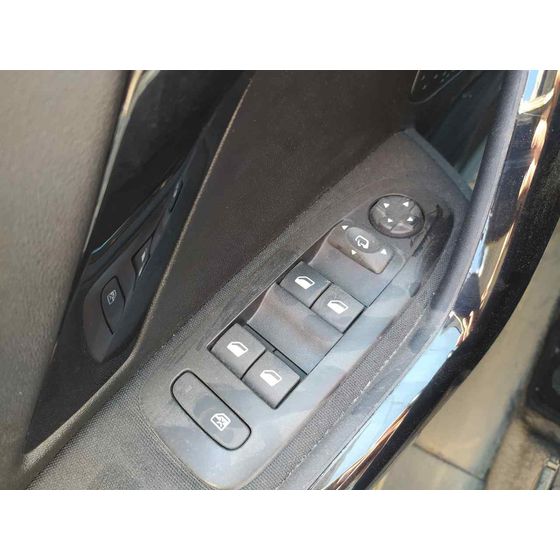Mando Elevalunas Delantero Izquierdo para Peugeot 208