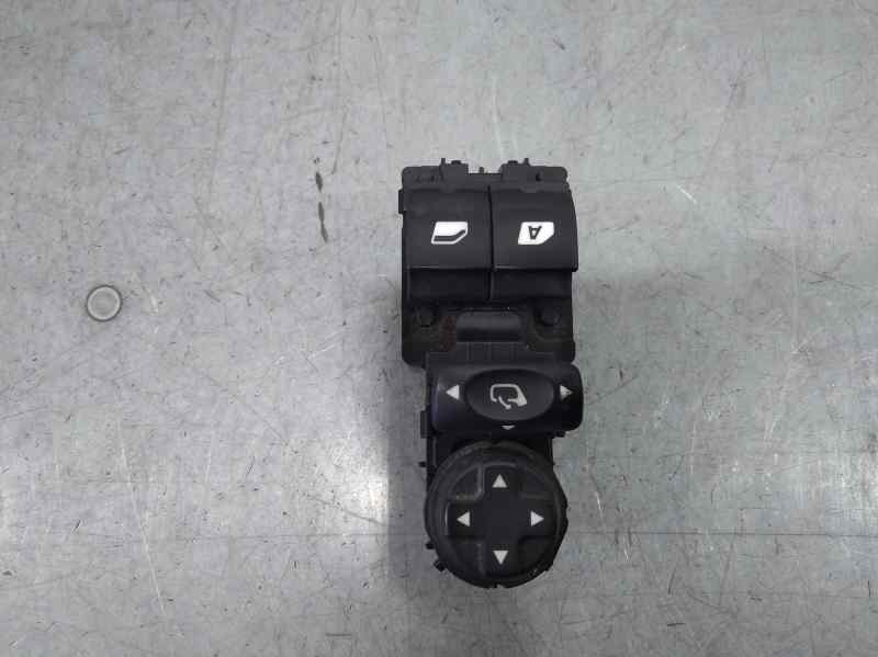 Mando Elevalunas Delantero Izquierdo para Peugeot 2008 (--.2013->)