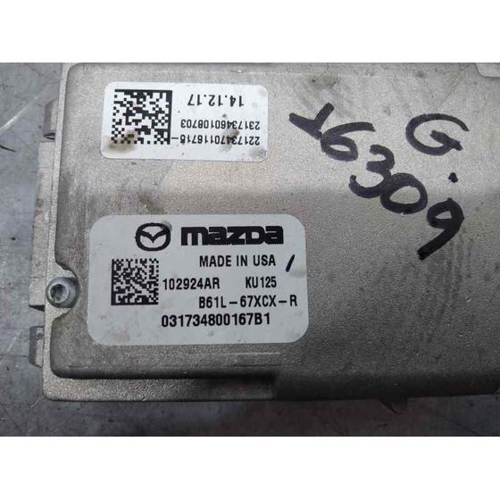 Camara para Mazda 3 Lim. ()