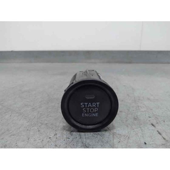 Boton Start/Stop para Mazda 3 Lim. ()