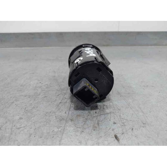 Boton Start/Stop para Mazda 3 Lim. ()