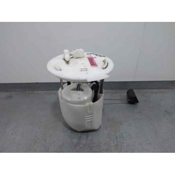 Aforador para Mazda 3 Lim. ()