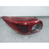 Piloto Trasero Izquierdo para Mazda 3 Lim. ()