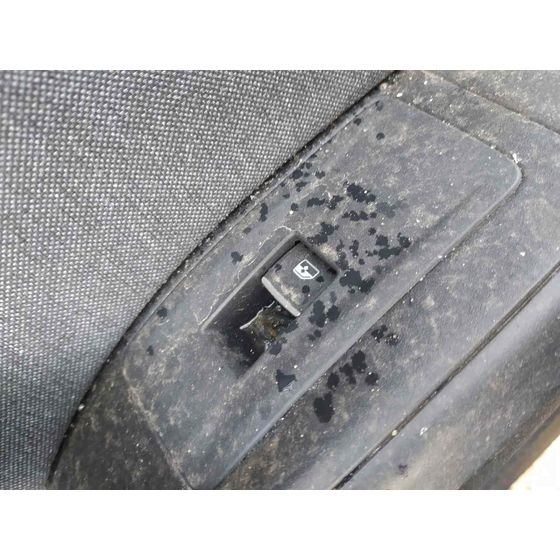 Mando Elevalunas Delantero Derecho para Seat Ateca (Kh7)
