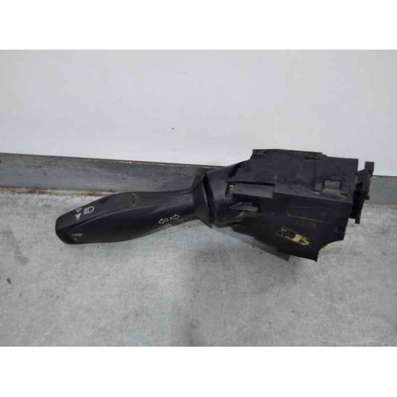 Mando Luces para Ford Fiesta (Ccn)
