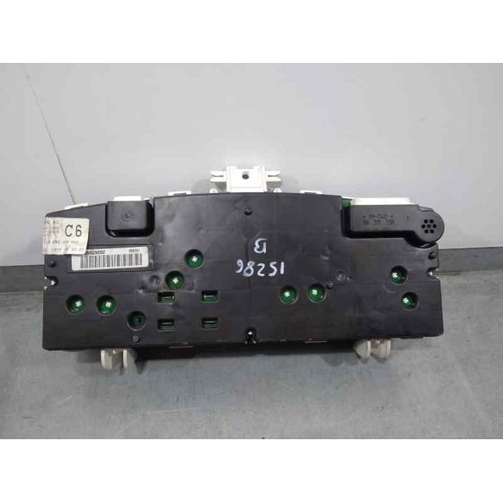 Cuadro Instrumentos para Toyota Corolla (E12)