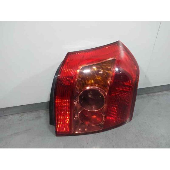 Piloto Trasero Derecho para Toyota Corolla (E12)
