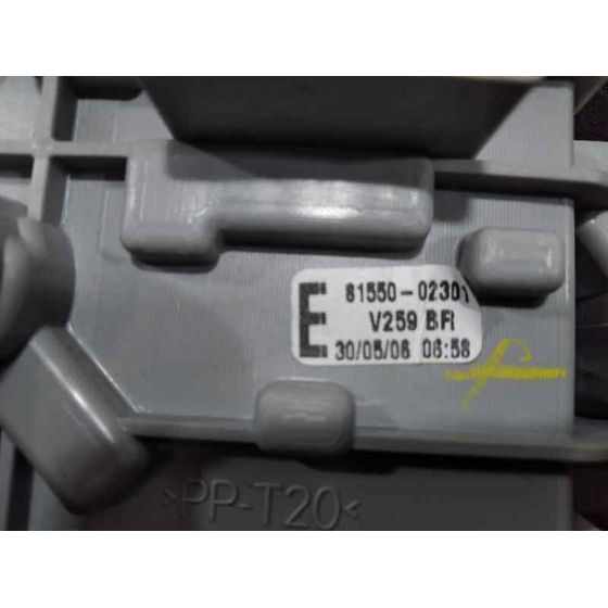 Piloto Trasero Derecho para Toyota Corolla (E12)