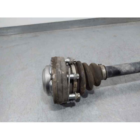 Transmision Trasera Derecha para Bmw X3 (E83)
