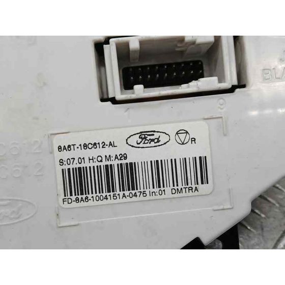 Mando Climatizador para Ford Fiesta (Cb1)