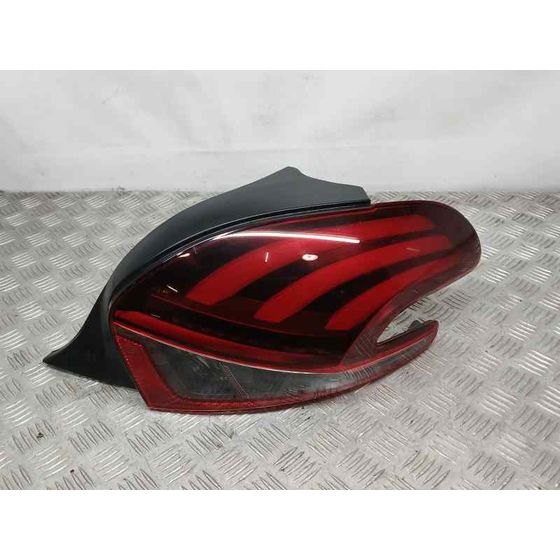 Piloto Trasero Derecho para Peugeot 208