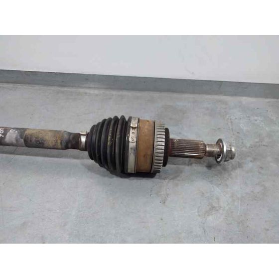 Transmision Delantera Derecha para Kia Sportage