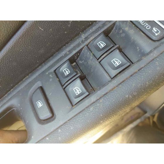 Mando Elevalunas Delantero Izquierdo para Renault Captur