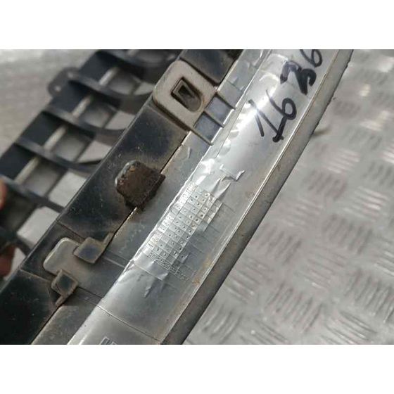 Rejilla Delantera para Bmw Serie 3 Berlina (E90)