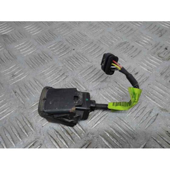 Camara Vision Trasera para Peugeot 208 (P2)