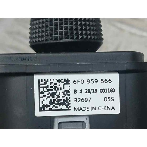 Mando Retrovisor para Seat Ibiza (Kj1)
