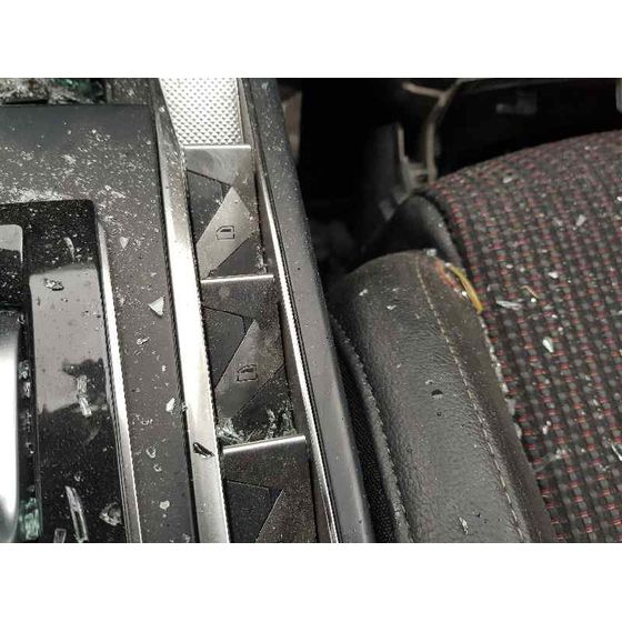 Mando Elevalunas Delantero Derecho para Ds 3 Crossback