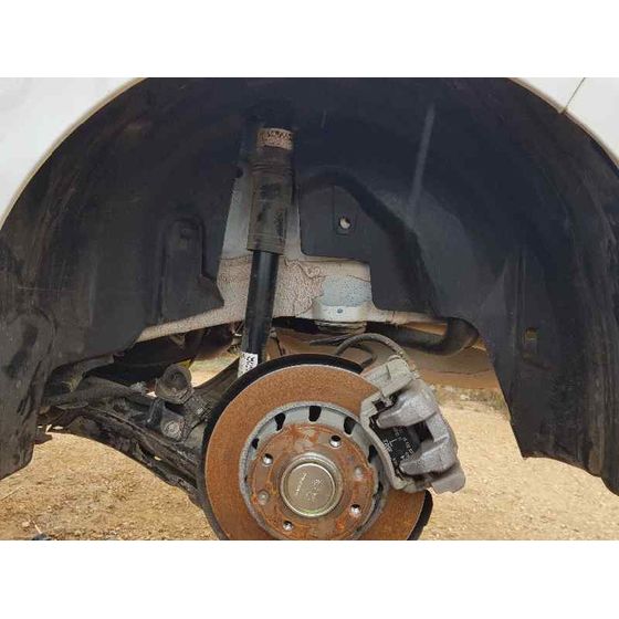 Plastico Pase Rueda Tras. Izq. para Opel Corsa F