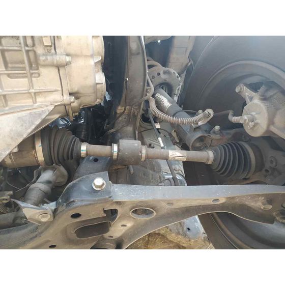 Transmision Delantera Izquierda para Kia Xceed