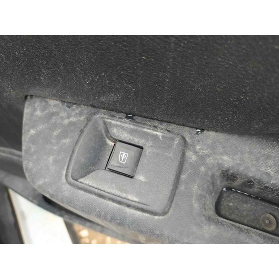 Mando Elevalunas Trasero Derecho para Dacia Sandero