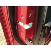Cerradura Puerta Delantera Izquierda para Mazda 2 Lim. ()