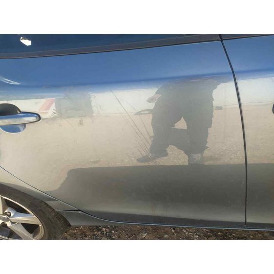 Puerta Trasera Derecha para Volvo V40 Hatchback (525)