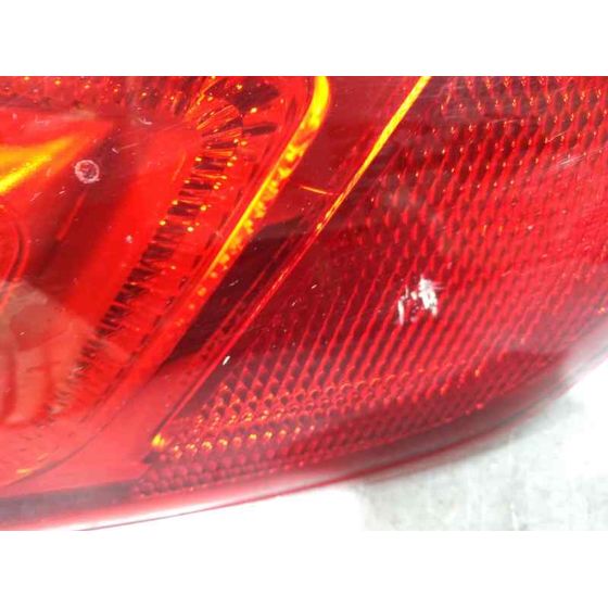 Piloto Trasero Izquierdo para Nissan Qashqai (J11)