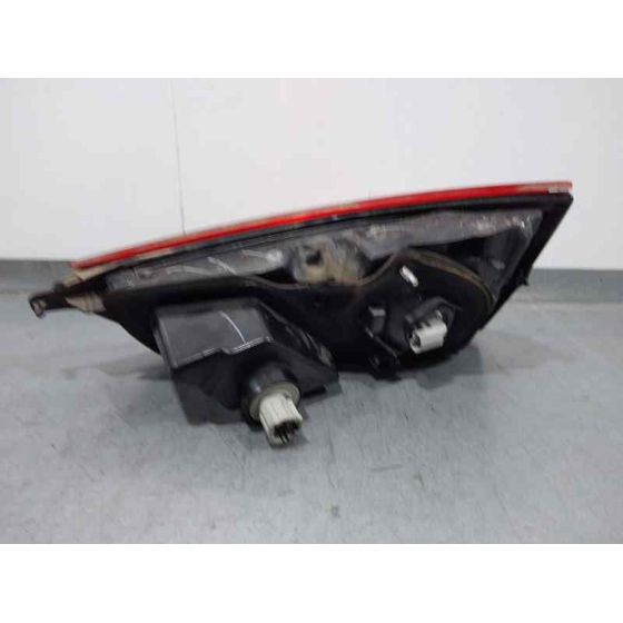 Piloto Trasero Izquierdo para Nissan Qashqai (J11)